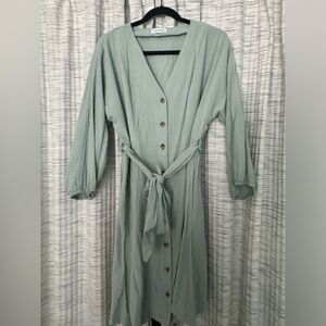 Calvin Klein 3/4 Puffy Sleeve Button Front Knee Length Belted Dress